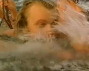 Celebs Izabella Scorupco nude, Erika Hoghede nude – Petri tarar (1995)