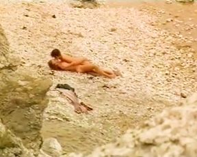 Celebs Izabella Scorupco nude, Erika Hoghede nude – Petri tarar (1995)