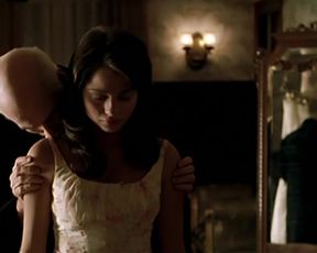 Celebs sex scene Stephanie Leonidas nude – La fiesta del Chivo (2005)