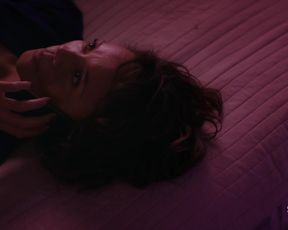 Naked scene Carmen Ejogo Sexy - The Girlfriend Experience s02e02 (2017) TV show nudity video