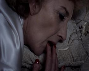 Marisa Paredes nude, Arly Jover nude, Lou Doillon sexy – Gigola (2010)