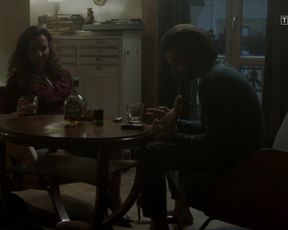 Celebs sex scene Aleksandra Poplawska, Pola Błasik Nude - Miasto skarbow s01e10 (2017)