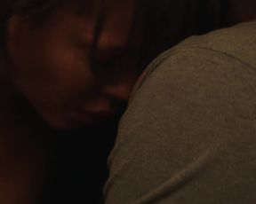 Naked scene Carmen Ejogo Sexy - The Girlfriend Experience s02e04 (2017) TV show nudity video