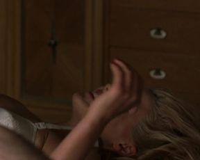 Ali Larter - Crazy (2008)