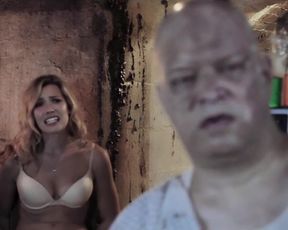 Arielle Cezanne Sexy - Insectula! (2015)