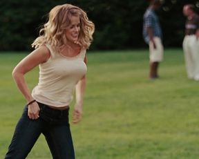 Topless scene Alice Eve sexy – Sex and the City 2 (2010) 