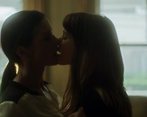 Rooney Mara nude, Catherine Zeta-Jones sexy – Side effects (2012)