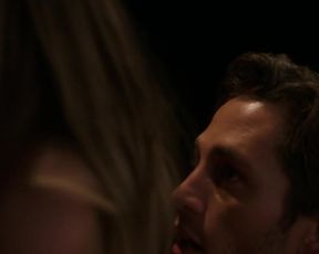 TV show scene Carlson Young sexy – Scream s01e08 (2015) 