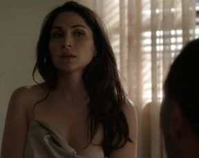 Celebs sex scene Lela Loren nude – Power s02e01 (2015)