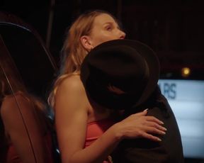 Naked scene Niecy Nash sexy, Karrueche Tran nude, Rachel Whitman Groves sexy – Claws s01e01 (2017) TV show nudity video