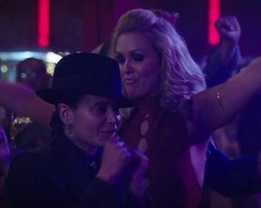 Naked scene Niecy Nash sexy, Karrueche Tran nude, Rachel Whitman Groves sexy – Claws s01e01 (2017) TV show nudity video