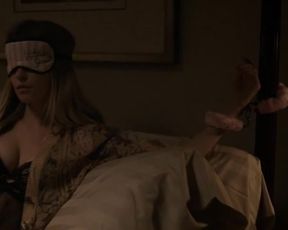 Actress Carlson Young sexy – Scream s01e03 (2015) TV Show Sex Scenes