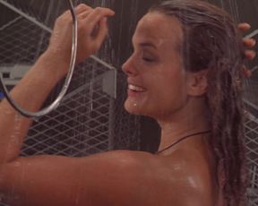Celebs sex scene Dina Meyer nude – Starship Troopers (1997)