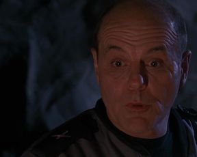 Celebs sex scene Dina Meyer nude – Starship Troopers (1997)