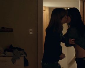 TV show scene Alexa-Jeanne Dube, Kimberly Laferriere Nude - Feminin_Feminin s01e05 (2014) 