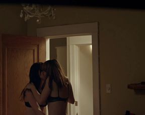 TV show scene Alexa-Jeanne Dube, Kimberly Laferriere Nude - Feminin_Feminin s01e05 (2014) 