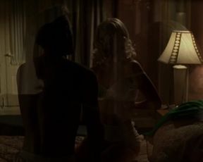 Ali Larter Sexy - Crazy (2008)