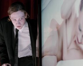 Sarah Gadon sexy – Antiviral (2012)