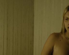 Melanie Laurent nude - Enemy (2013)