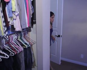 Sexy Veronica Ricci Nude - Lizzie Bordens Revenge (2014) 