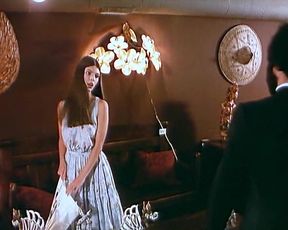 Hot celebs video Julia Perrin - Les Clientes (1982) 