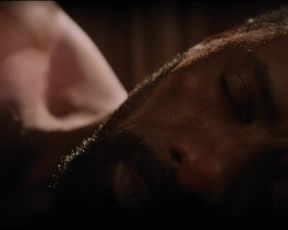 Kate Winslet Sexy - The Mountain Between Us (2017)