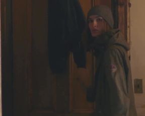 Naked scenes Rebekah Underhill, Raquel Nave, etc ‘Brooklyn Bizarre (2015)’ (Nude, Bush)