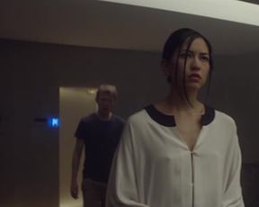 Alicia Vikander and Sonoya Mizuno - EX MACHINA