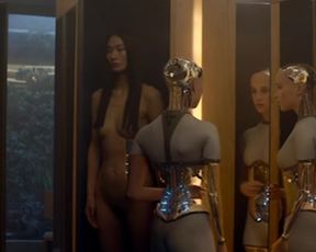 Alicia Vikander and Sonoya Mizuno - EX MACHINA