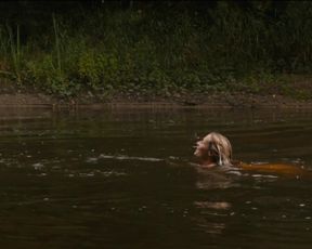 Celebrity Lesbian Video - Cecile De France & Izia Higelin - La belle saison (2015) 