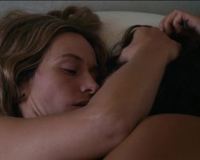 Celebrity Lesbian Video - Cecile De France & Izia Higelin - La belle saison (2015) 