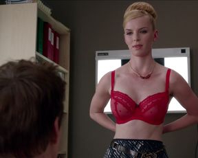 TV show scene Betty Gilpin - Nurse Jackie s05 (2014) 