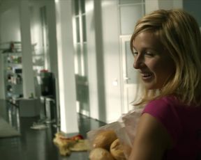 Naked scenes Lisa Bitter, Janina Sachau, Lucrezia Phantazia, Anna Kubin - Das Hochzeitsvideo (2012)