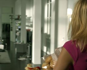 Naked scenes Lisa Bitter, Janina Sachau, Lucrezia Phantazia, Anna Kubin - Das Hochzeitsvideo (2012)