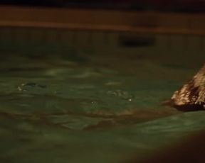 Jella Haase, Marie-Lou Sellem - Looping (2016)