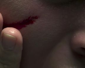 Lilly-Fleur Pointeaux & Gala Besson - Horsehead (2014)