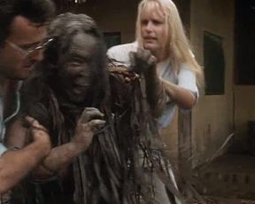 Daryl Hannah & Kathy Bates naked - At Play in the Fields of the Lord (1991)