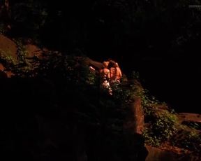 Sexy Neve Campbell, Megan Pipin, Joelle Carter Nude - When Will I Be Loved (US 2004) 