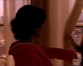 Sexy Neve Campbell, Megan Pipin, Joelle Carter Nude - When Will I Be Loved (US 2004) 