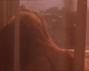 Sexy Neve Campbell, Megan Pipin, Joelle Carter Nude - When Will I Be Loved (US 2004) 