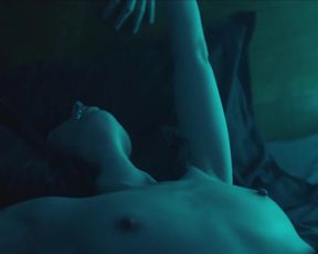 Naked scene Heida Reed Naked - Stella Blomkvist s01e01 (2017) TV show nudity video