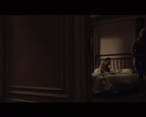 Celebs Amanda Seyfried naked, Sara Mitich, Alyson Bath, Jordan Claire Robbins nude - Anon (2018)