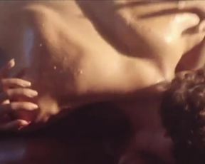 TV show scene Waleska Freitas - Dois Irmaos s01e03 (2017) 