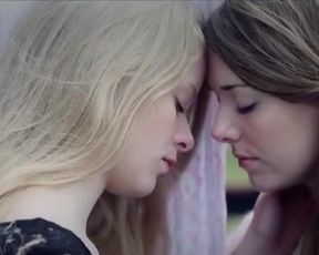 Celebrity Lesbian Video - Maria Winther Olsen, Elin Morkore Dalberg Nude - Som engle vi falder (2014) 