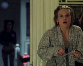 Sexy Maya Stange, Kathleen Robertson - XX-XY (US 2002) 