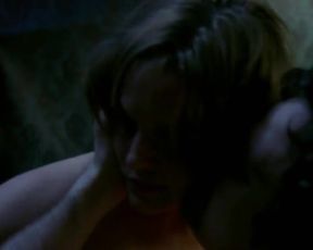 Sexy Maya Stange, Kathleen Robertson - XX-XY (US 2002) 