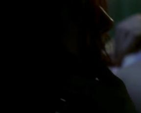 Sexy Maya Stange, Kathleen Robertson - XX-XY (US 2002) 