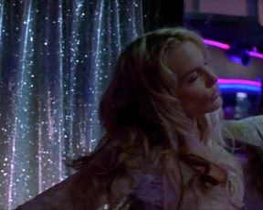 Hot celebs video Daryl Hannah Nude - Dancing at the Blue Iguana (2000) 