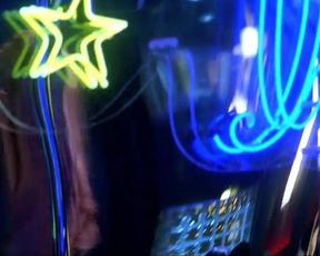 Hot celebs video Daryl Hannah Nude - Dancing at the Blue Iguana (2000) 