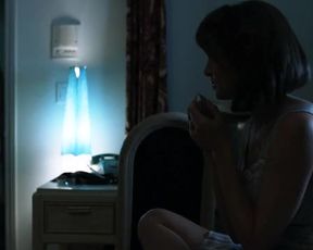 Actress Heather Graham sexy – Law and Order True Crime s01e01-02 (2017) TV Show Sex Scenes